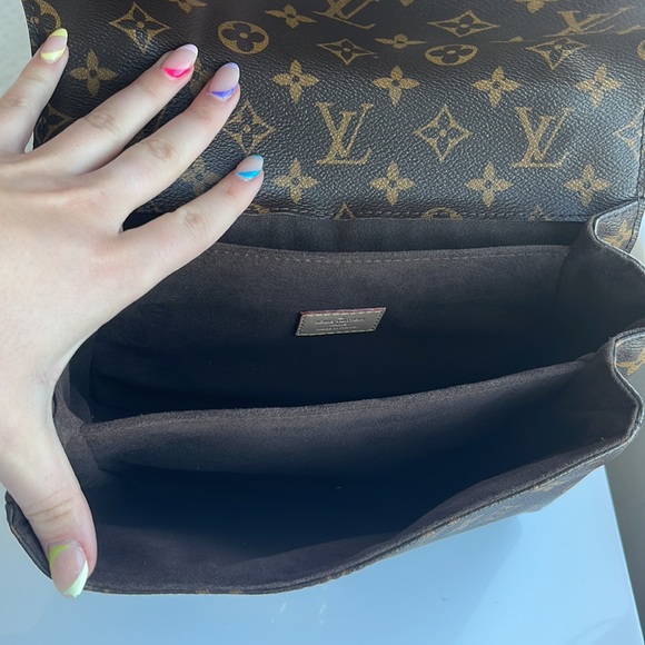 Louis Vuitton Pochette Métis w/ strap and dust bag! - Picture 8 of 12